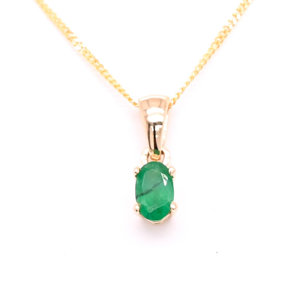 10KT Yellow Gold 18" 0.25CT Emerald  Necklace.