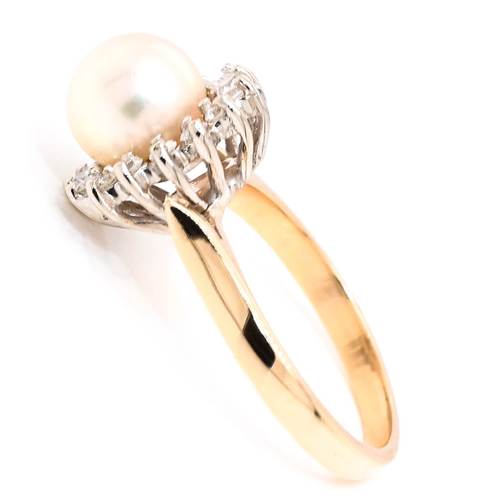 14KT Yellow Gold 6.5-7mm Freshwater Pearl &amp; Diamond Ring.
