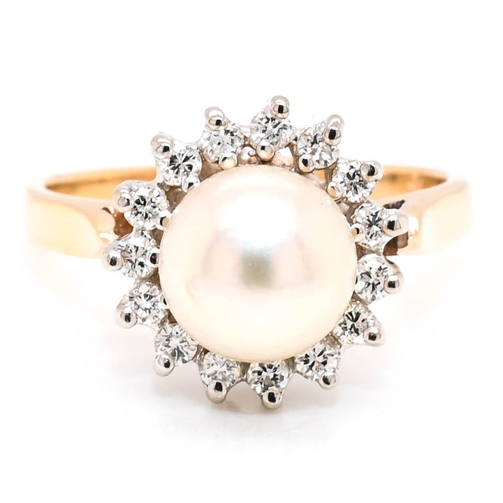 14KT Yellow Gold 6.5-7mm Freshwater Pearl &amp; Diamond Ring.