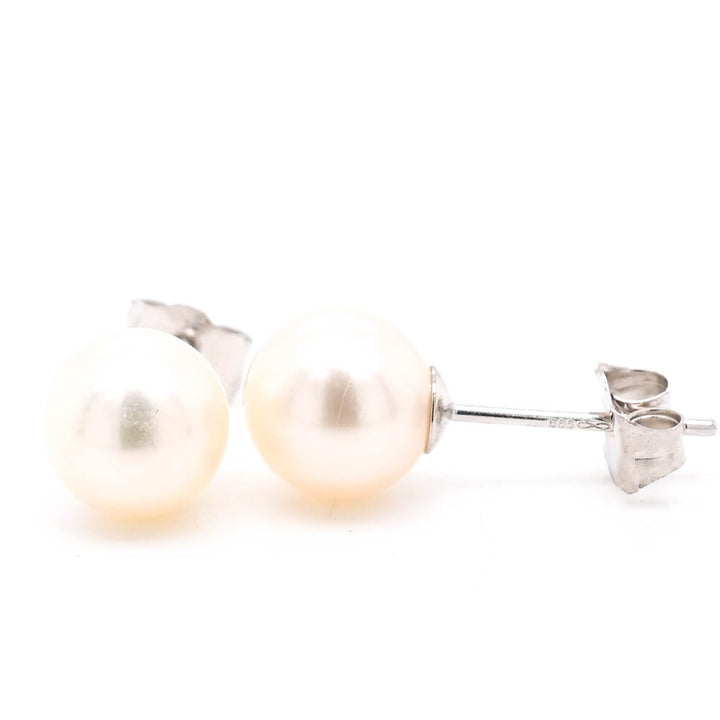 Graziella 14KT White Gold 8mm Freshwwater Pearl Stud Earrings.