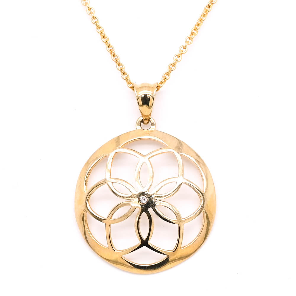 Graziella 10KT Yellow Gold 20mm Cubic Zirconia Round Lotus Flower Disc Pendant Necklace