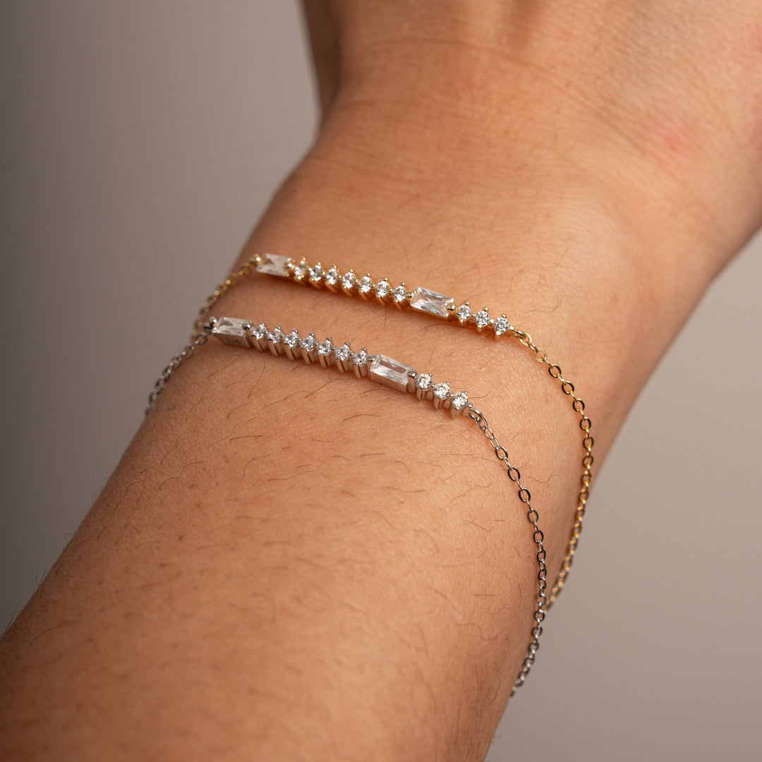 Graziella Sterling Silver 7.5" C.Z MORSE Code "BESTIE" Bracelet.