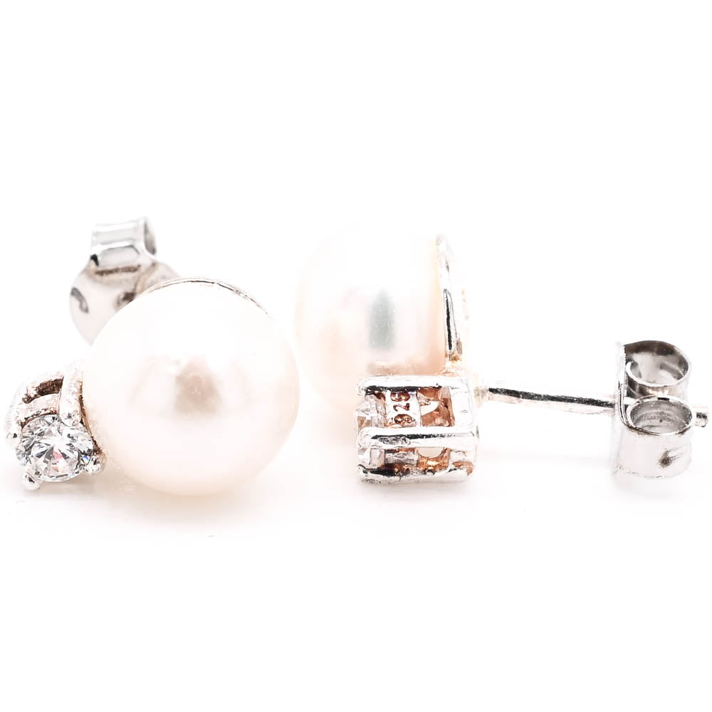 Sterling Silver 8mm Freshwater Pearl &amp; C.Z Stud Earrings,gs,