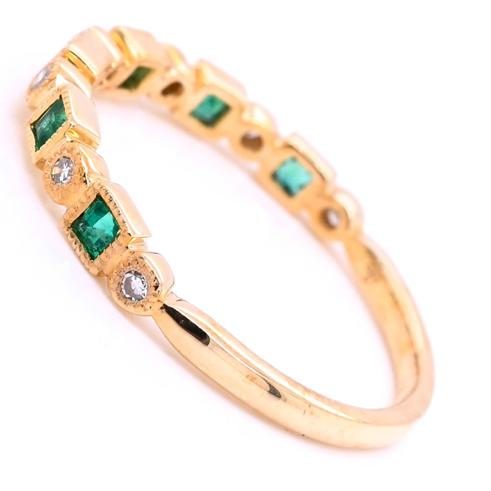 Graziella 10KT Yellow Gold 0.27CTW Emerald &amp; Diamond Ring - Size 7