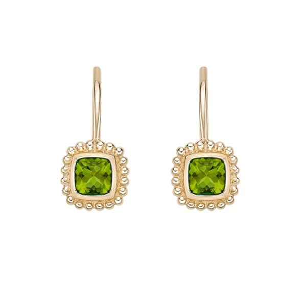 10KT Yellow Gold 0.60CTW Peridot Leverback Earrings.