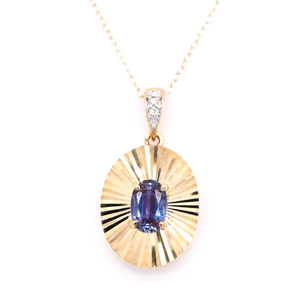 10KT Yellow Gold 18"0.60CTW Created Alexandrite &amp; Diamond Necklace.