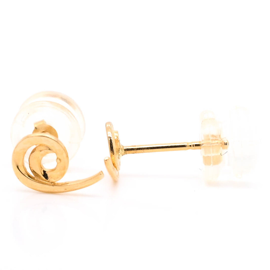 Belle &amp; Jules 14KT Yellow Gold Swirl Stud Earrings.