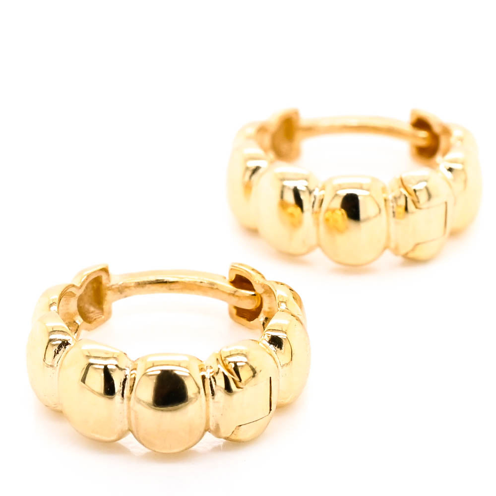 10KT Yellow Gold 13.5mm Huggies Earrings.