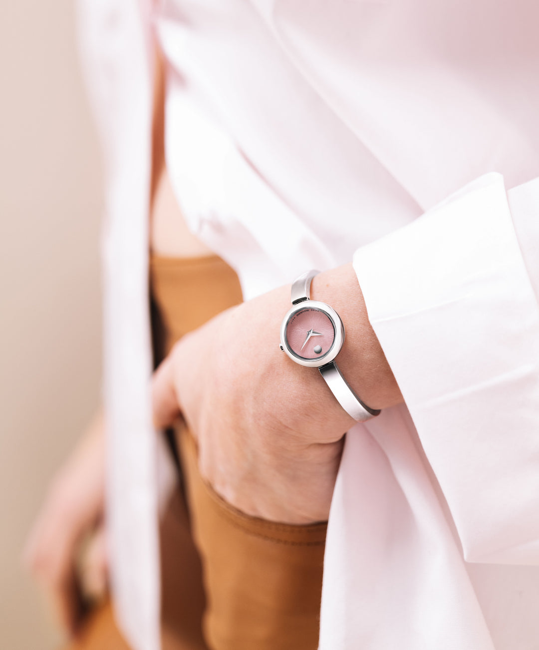 Movado Museum Bangle 22mm SwissQuartz Watch 