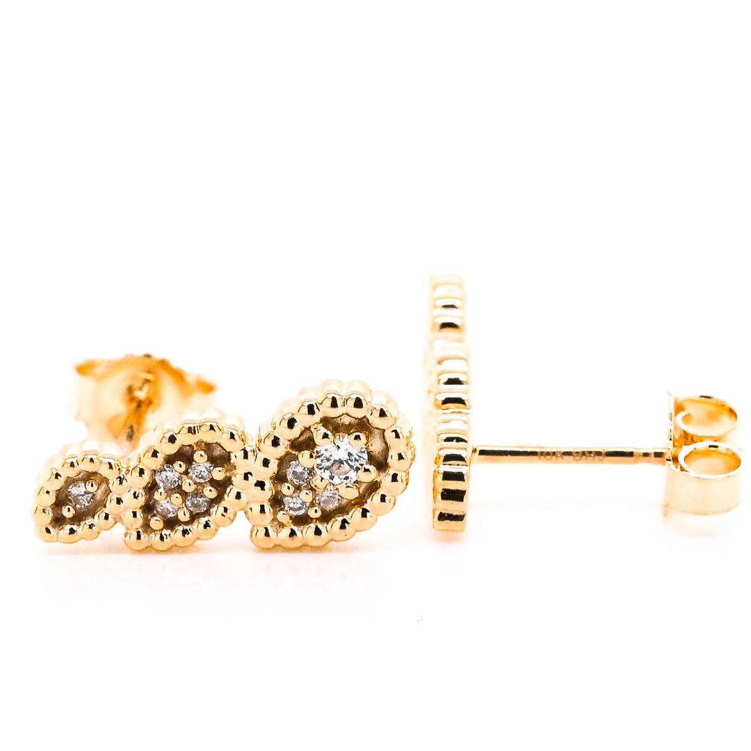 Fire & Ice 10KT Yellow Gold 0.10CTW Canadian Diamond  Earrings.
