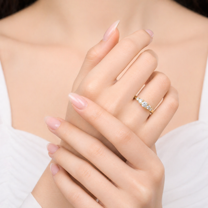 Graziella 14KT Yellow Gold 0.71CTW Round Shape Diamond 5 Stone Set Engagement Ring