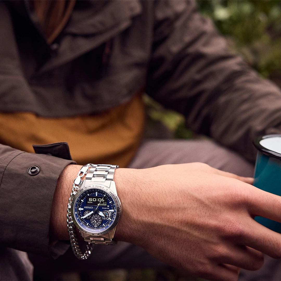 Citizen Promaster Skyhawk U830 43mm Chronogrph Ec-Drive Watch. JV2000-51L