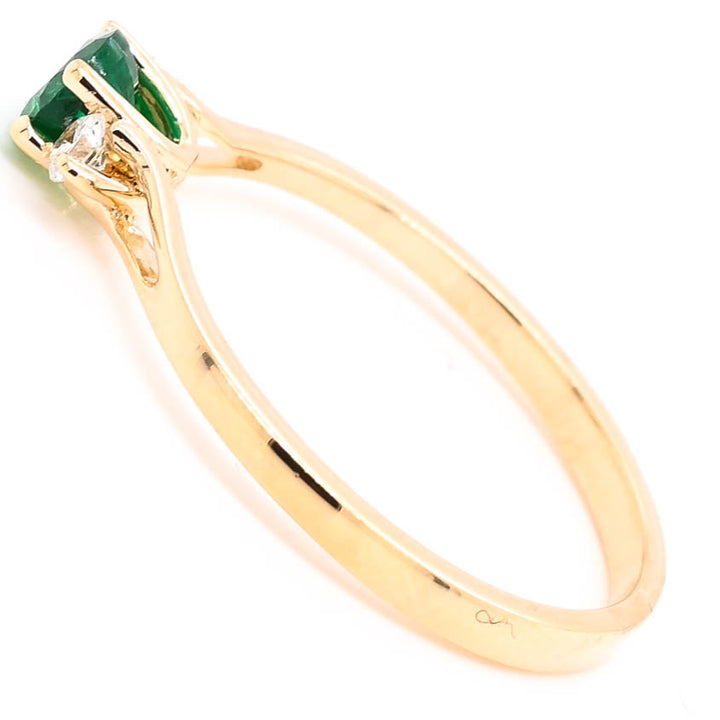 Graziella 14KT Yellow Gold 0.30CT Round Emerald &amp; Diamond Ring - Size 6