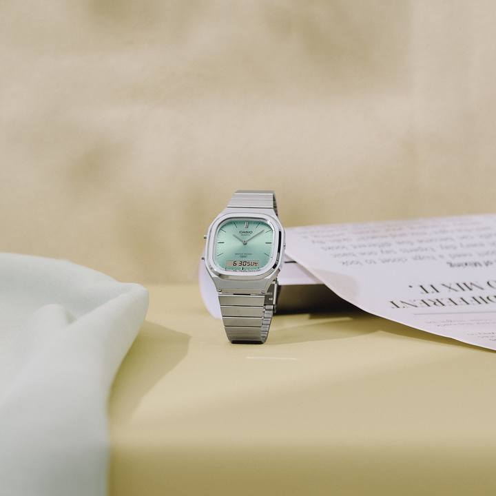 Casio Vintage Analog-Digital Retro Series Watch. AQ-240E-2A