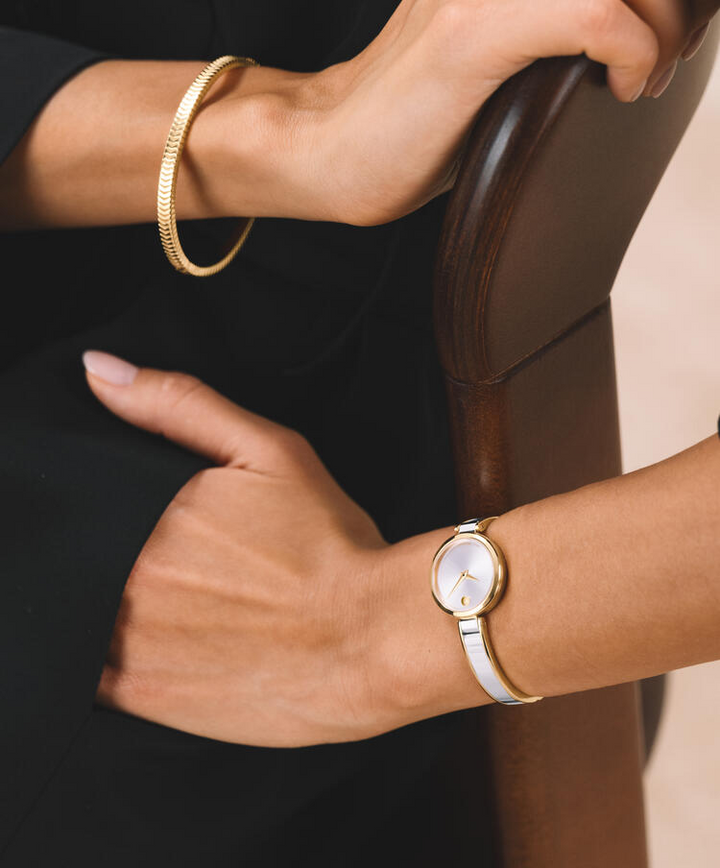 Movado Moda 24mm SwissQuartz Watch 
