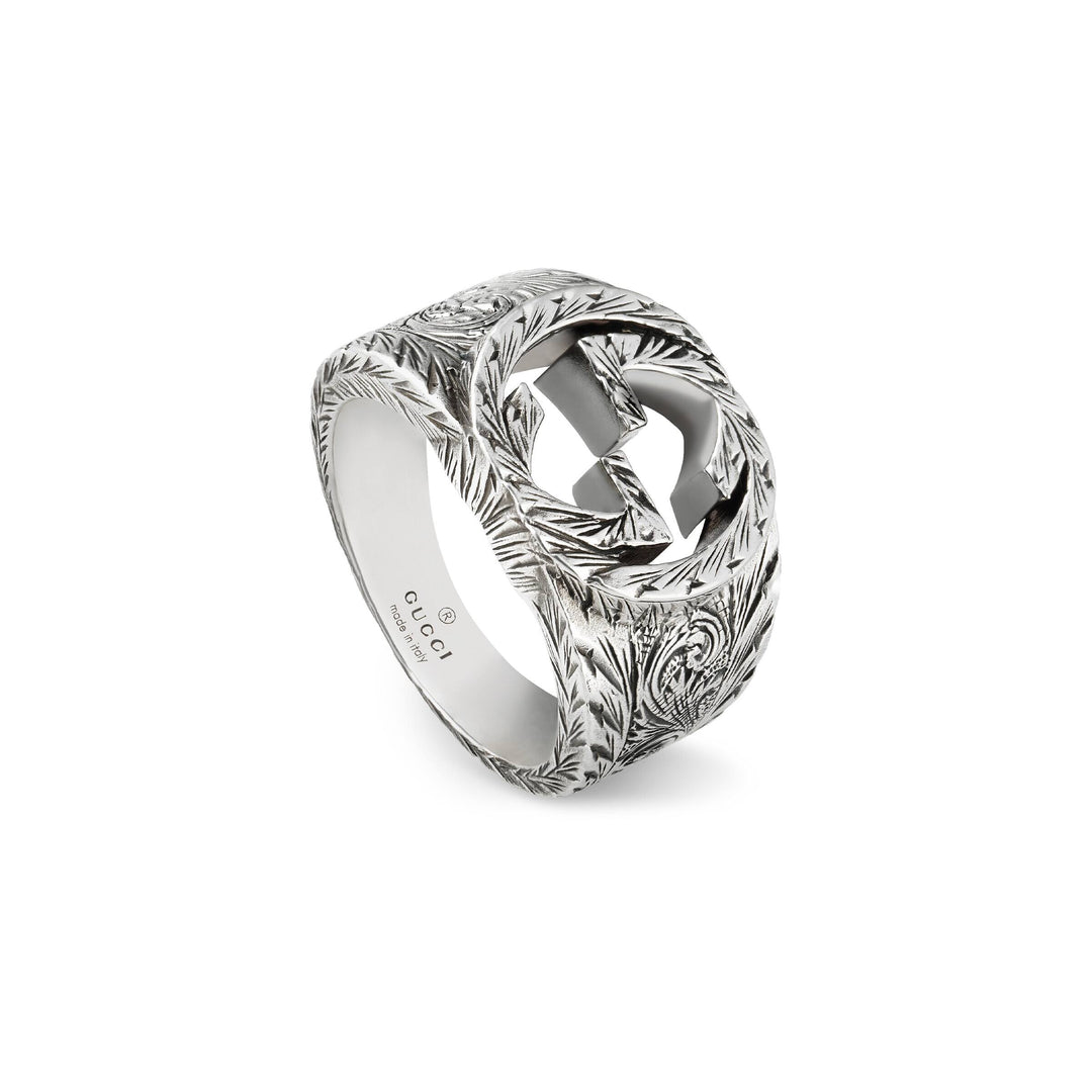 Gucci Sterling Silver Interlocking G Ring.

Band width: 8mm
Size: 9