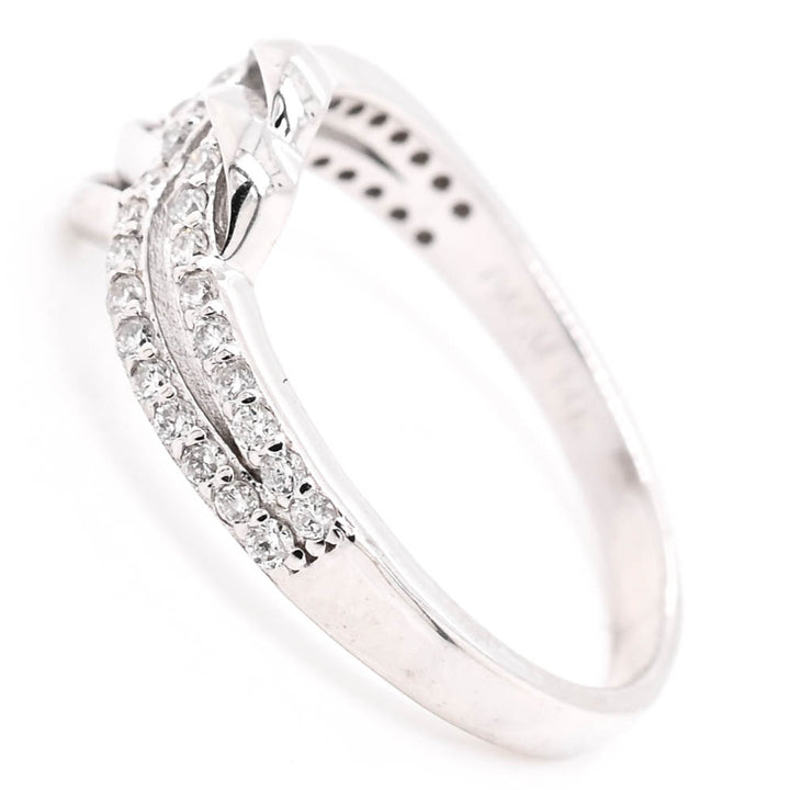 14KT White Gold 0.30CTW Diamond Ring.