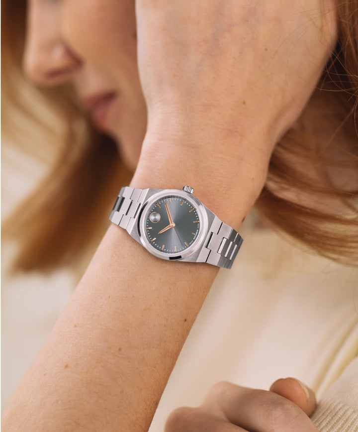 Movado Bold Mini Quest 28mm Quartz Watch. 3601290