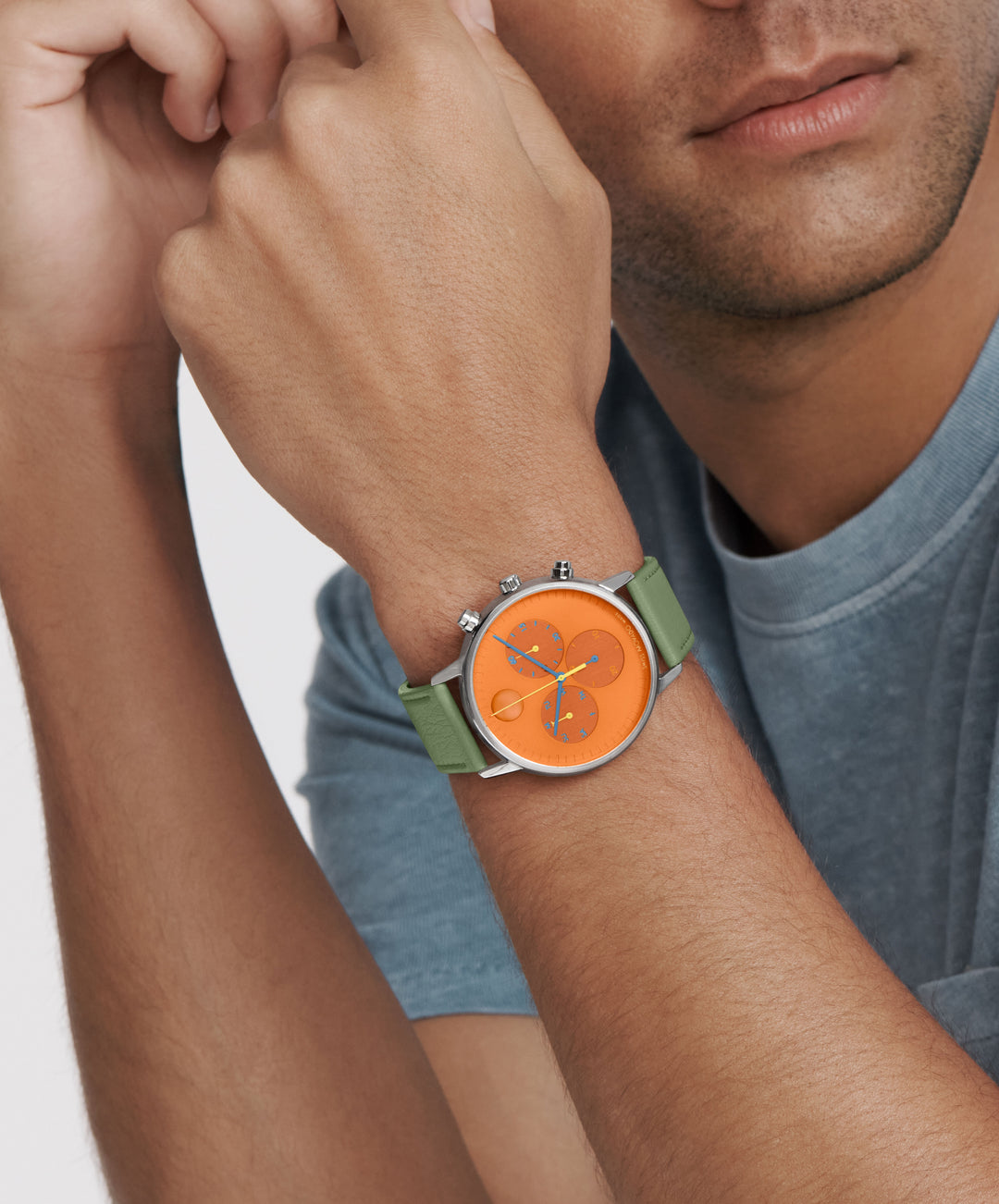Movado Face Chronograph 43mm SwissQuartz Chronograph Watch 