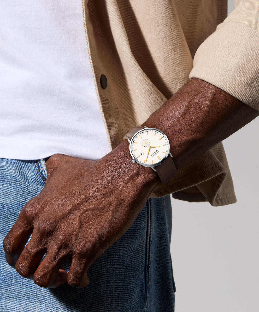 Movado Heritage Silhouette 40mm SwissQuartz Watch. 3650187