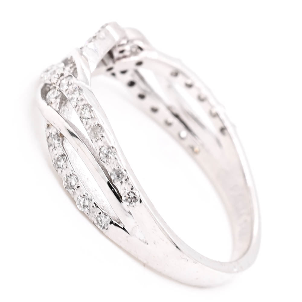 14KT White Gold 0.33CTW Diamond Ring.