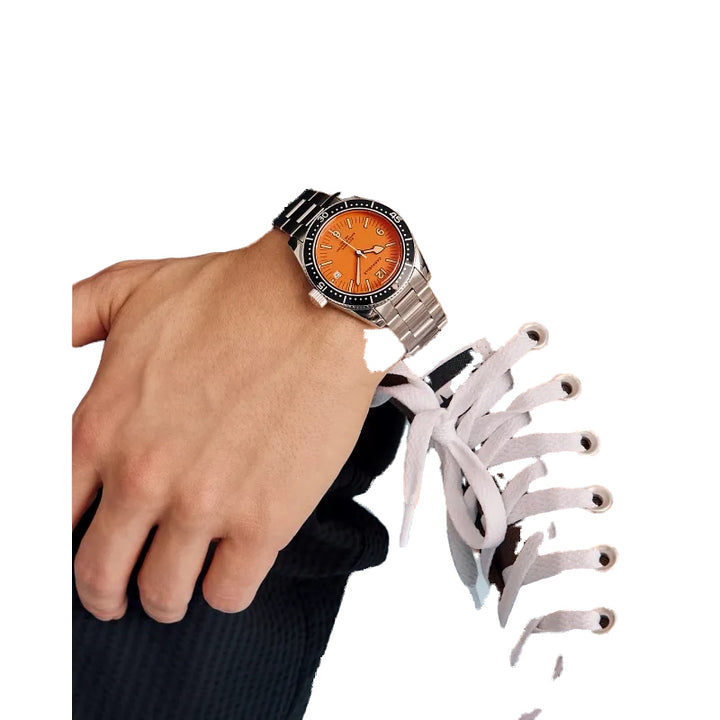 Bulova Vintage Sea Hunter 39mm Automatic Watch 