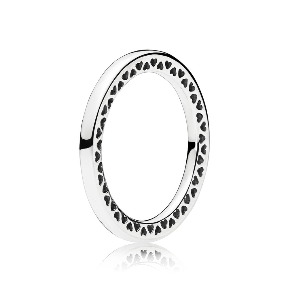 Classic Hearts of PANDORA