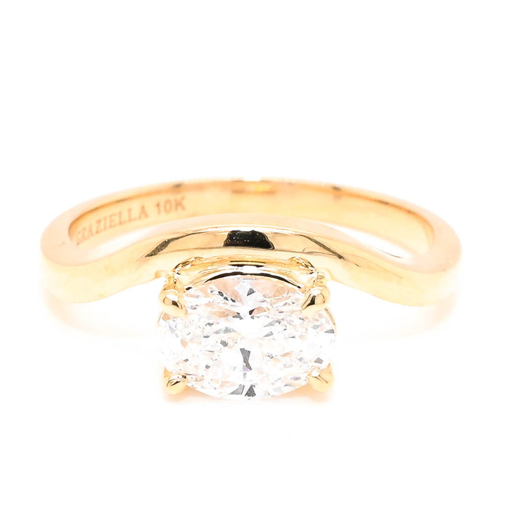 10KT Yellow Gold 1.00CT Oval Shape LAB Created Diamond Solitaire Engaement Ring.