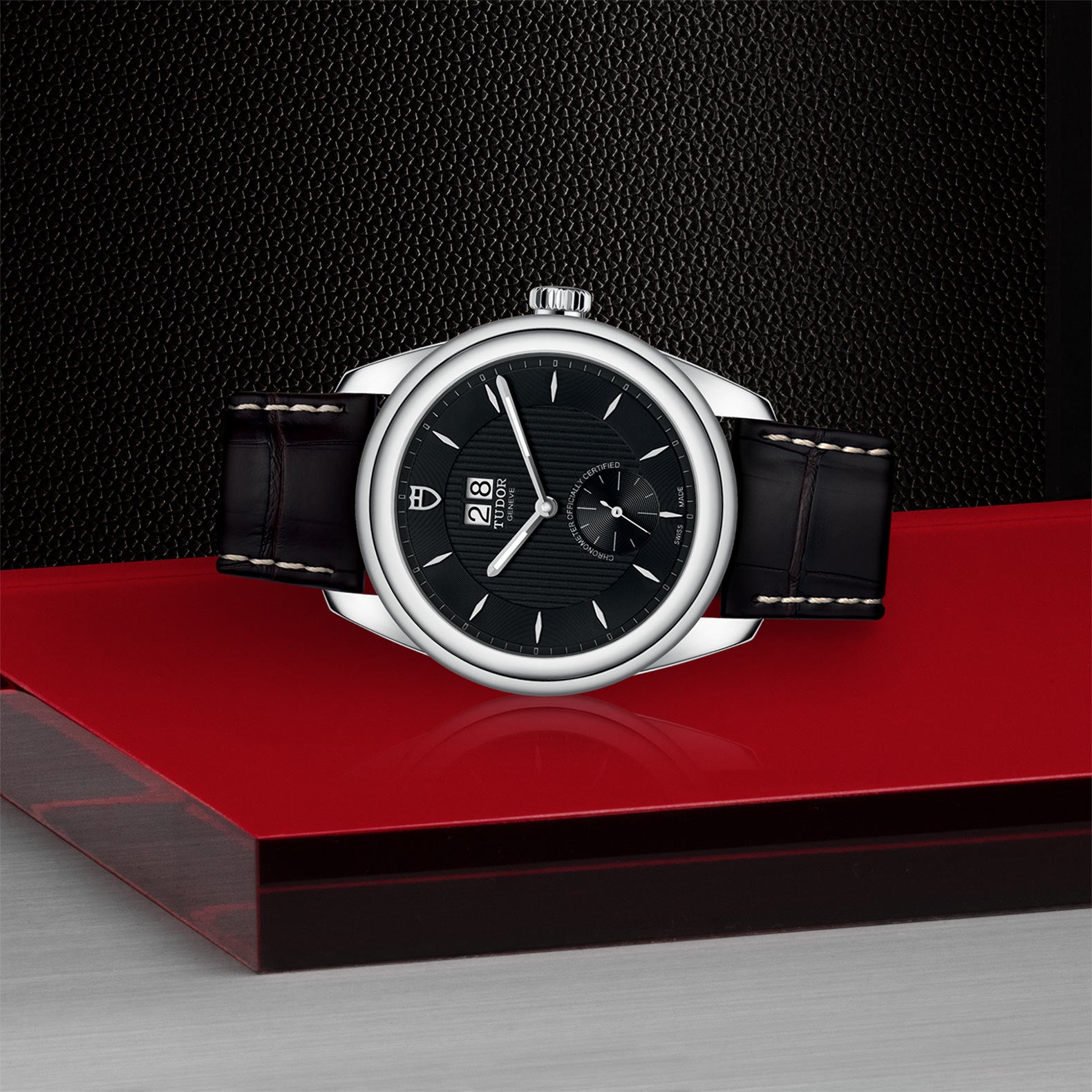 Tudor glamour sales double date 42mm