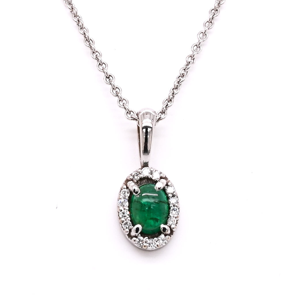 14KT White Gold 18" 0.27CT Cabachon Emerald and Diamond Necklace.