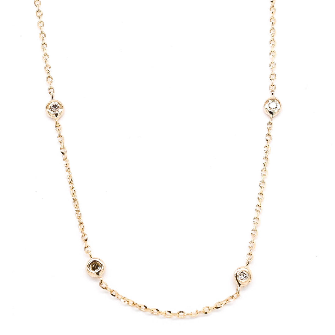 14KT Yellow Gold 18" 0.10CTW Diamonds By The Yard Necklace.