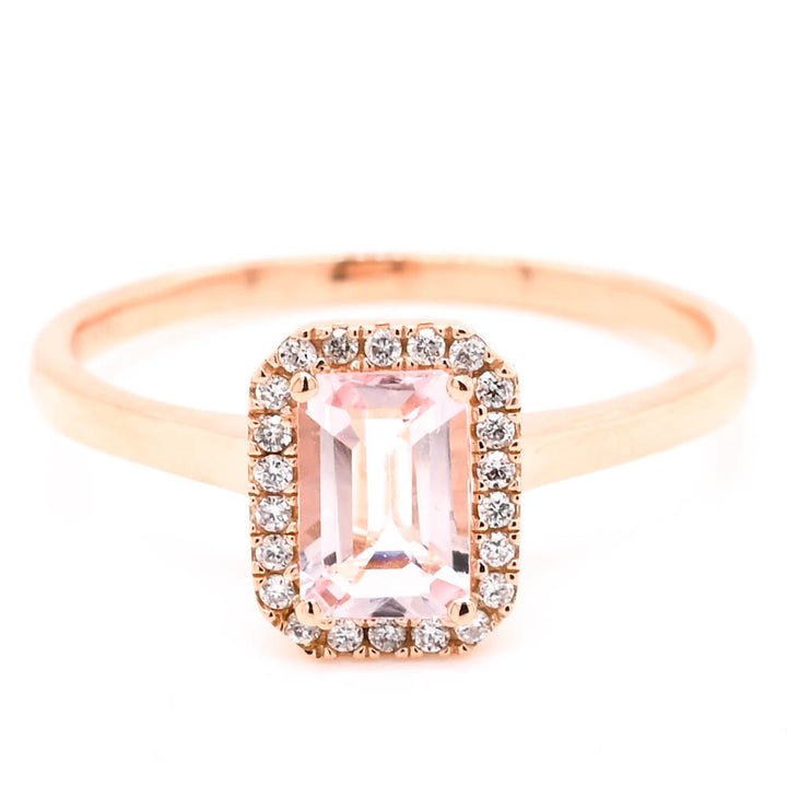 14KT Rose Gold 0.49CT Emerald shape Morganite & Diamond Ring.

Diamo