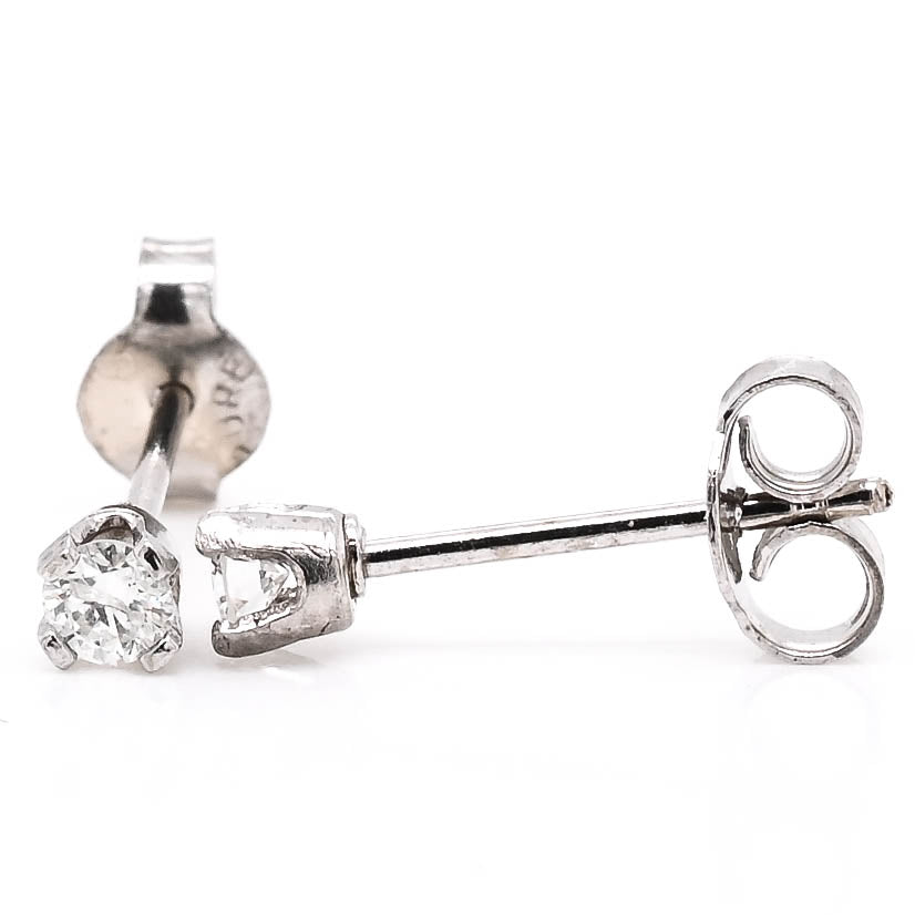 Sterling Silver 0.10CTW Diamond Stud Earrings.