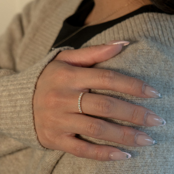 10KT Yellow Gold Opal Ring.