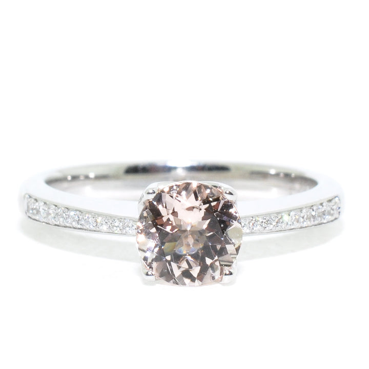 18KT White Gold 1.00CT Morganite and Diamond Ring.