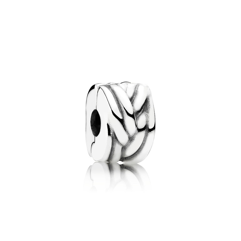 Pandora Braided Clip.