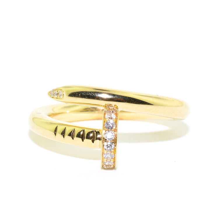 14KT Yellow Gold 0.17CTW Diamond Fashion Ring.