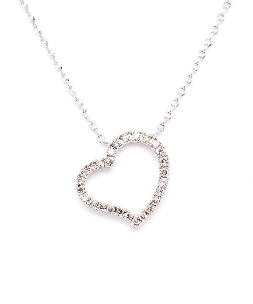 14KT White Gold 18" 0.12CTW Diamond Heart Necklace.