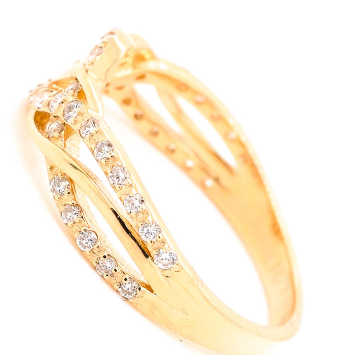 14KT Yellow Gold 0.33CTW Diamond Ring.