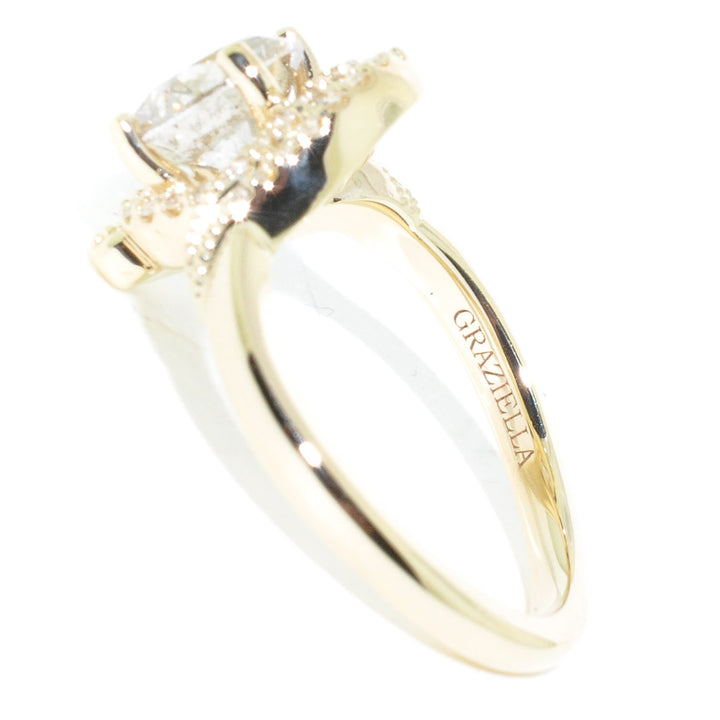 14KT Yellow Gold 1.70CTW Round Brilliant Diamond Accented Ring.