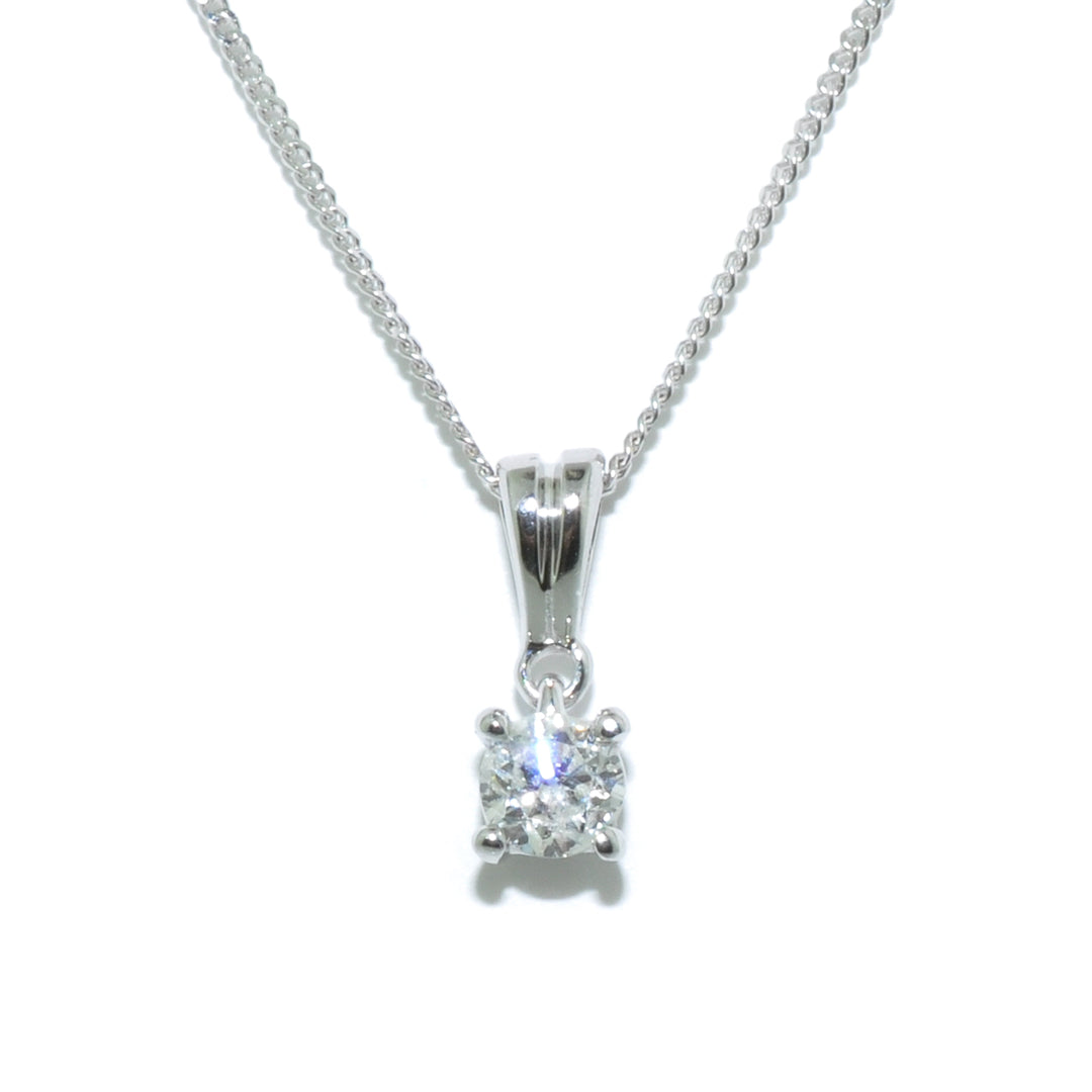 14KT White Gold 18" 0.15CT I-1 H-I Colour Diamond Solitaire Necklace.