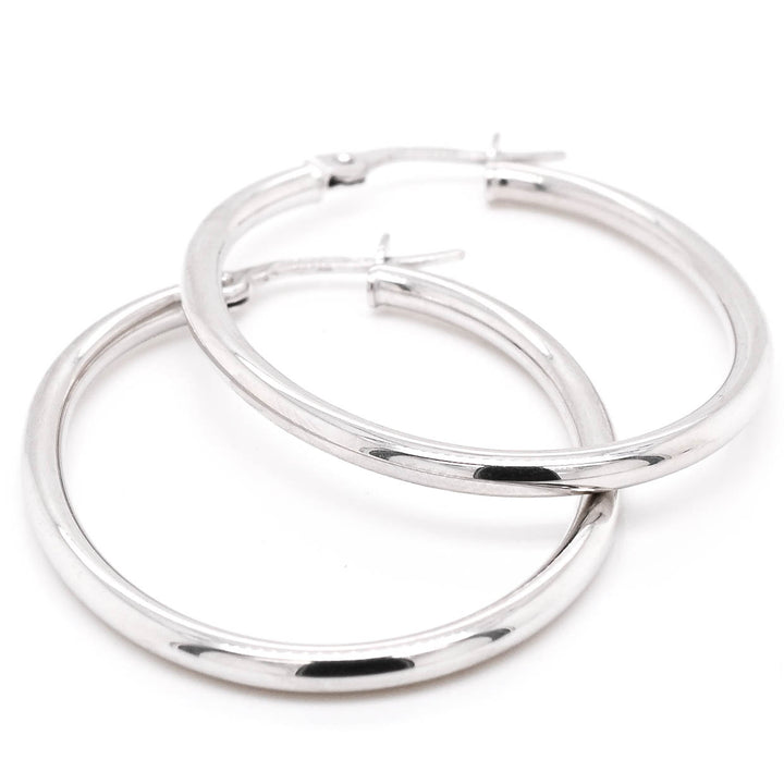 Graziella 10KT White Gold Oval Large Hoop Earrings