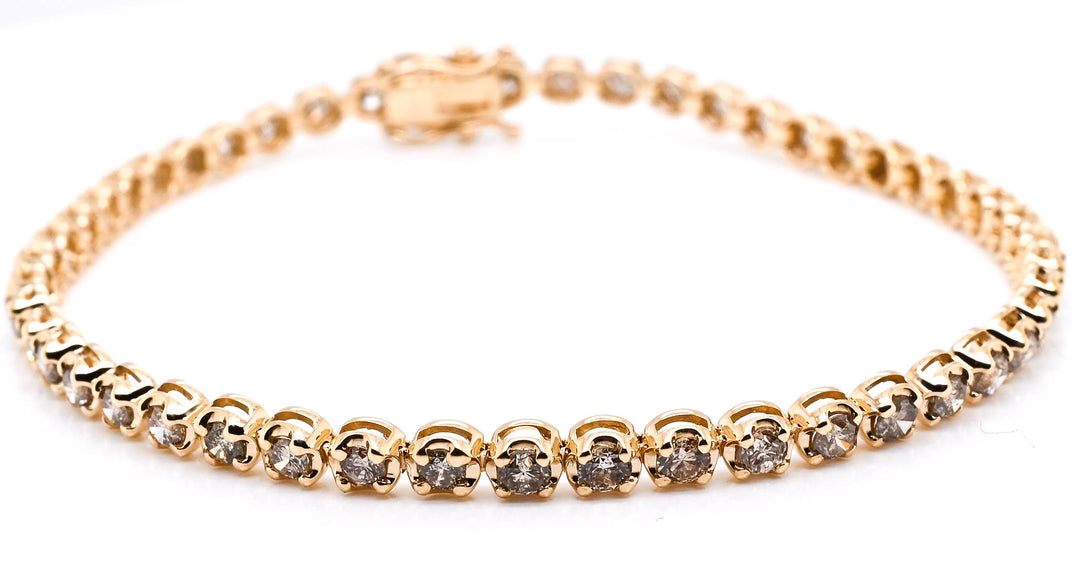 14KT Yellow Gold 7.5" 2.00CTW Diamond Tennis Bracelet.