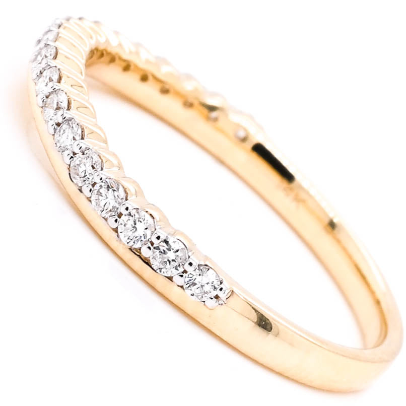 14KT Yellow Gold 0.28CTW Diamond Wedding Band.