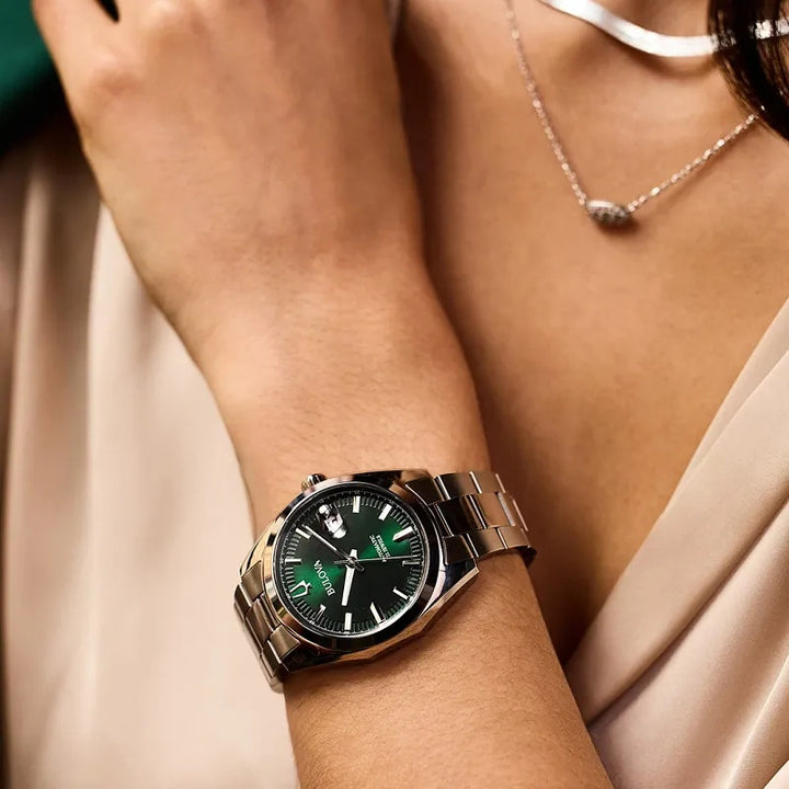 Bulova Surveyor 39mm Automatic Watch. 96B429.
