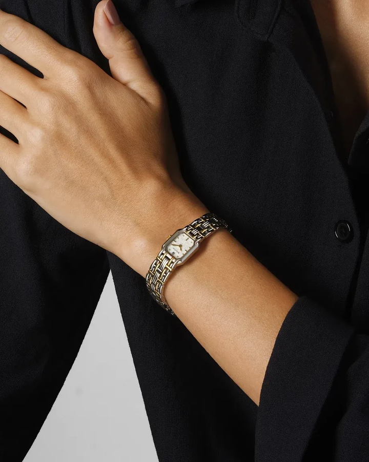 Bulova Goddess of Time 16mm Quartz Watch. 98P237