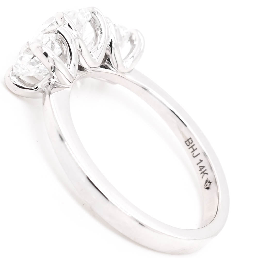 14KT White Gold 2.50CTW Round Brilliant LAB Created Diamond Engagement Ring.