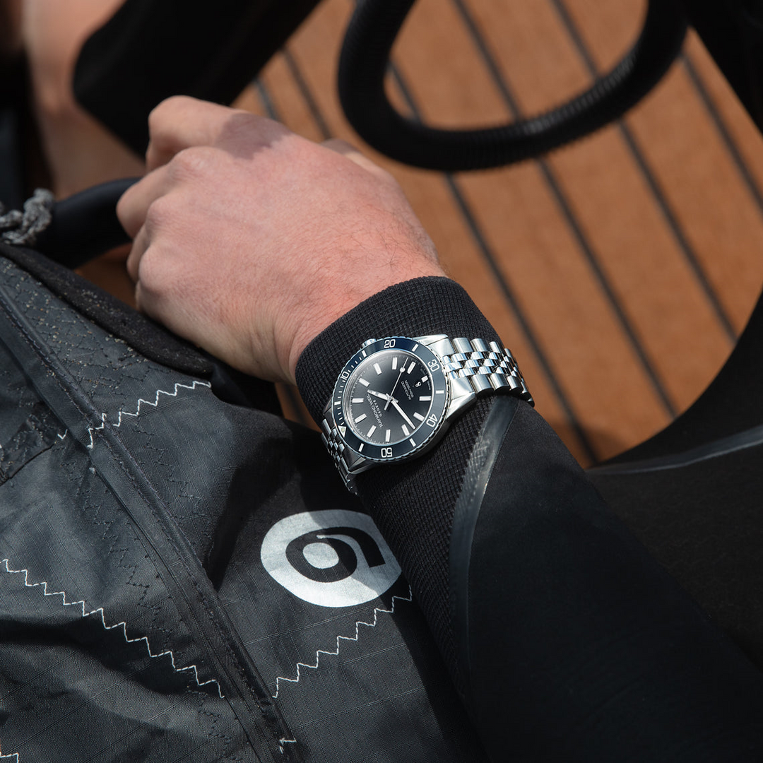 Raymond Weil Freelancer 42.5mm Automatic Divers Watch. 2775-ST1-20051