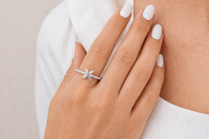 Graziella 14KT White Gold 0.44CTW Diamond Flower Ring - Size 6.25