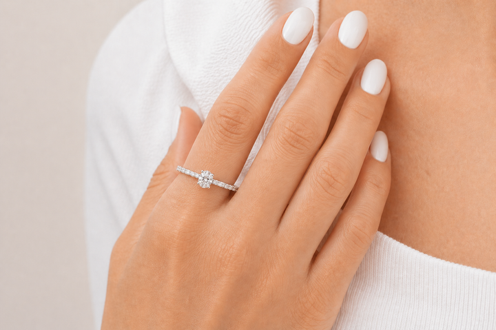 Graziella 14KT White Gold 0.90CTW Oval Diamond Accent Engagement Ring - Size 6.75